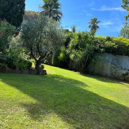 Nyaraló With Pool 2,5km From Saint-tropez *