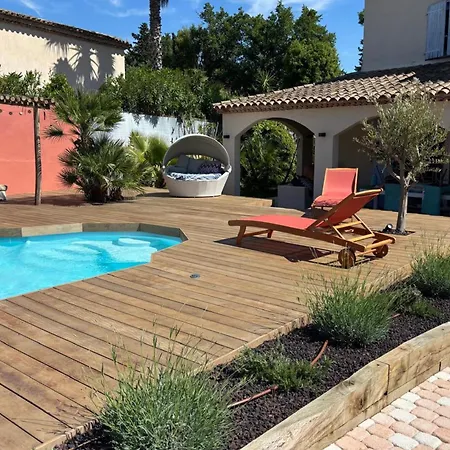 With Pool 2,5km From Saint-tropez Сasa de vacaciones Gassin