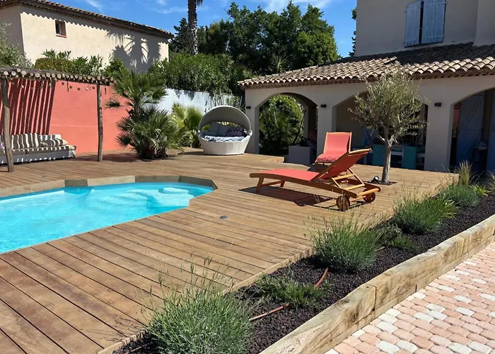 With Pool 2,5km From Saint-tropez Gassin